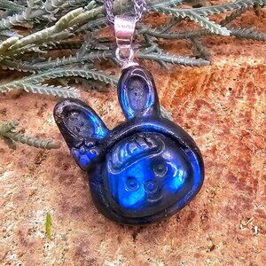 Nature Labradorite Carved Flashy Cute Rabbit Girl Pendant Necklace
